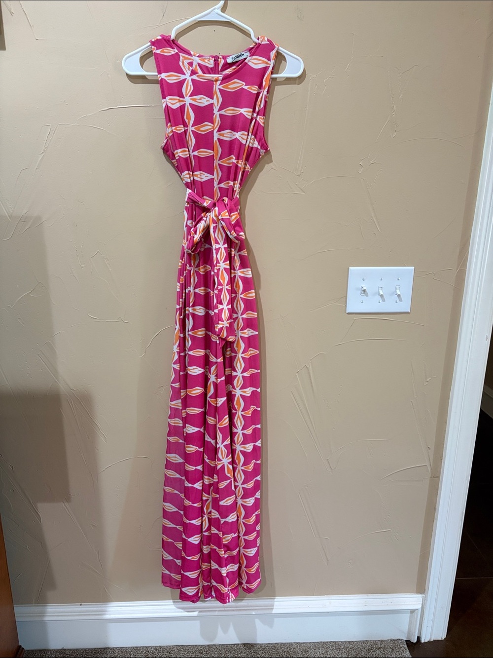 Pattern  Pink Geometric Pantsuit with Tie Waist